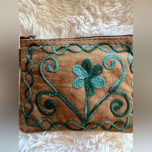 Kashmiri Hand-Embroidered Kashida Pouch – Suede Floral Boho Clutch - New,no tags